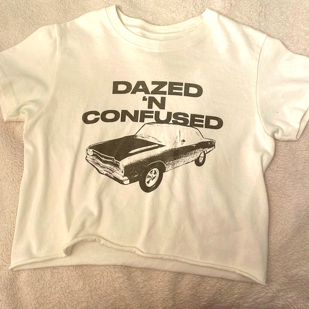 Women’s small crop top. Offwhite colored.